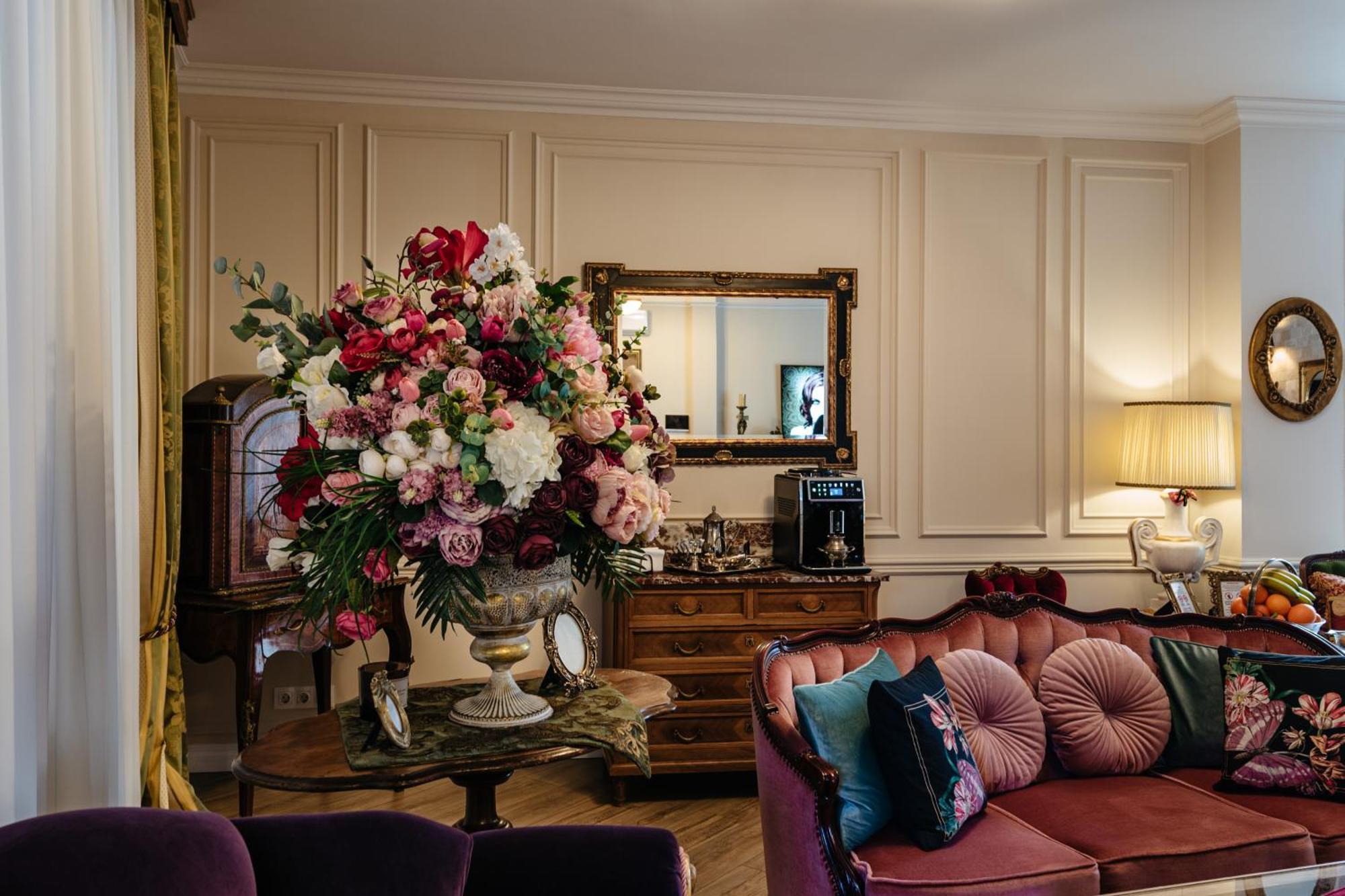 Ateneea Luxury Rooms Cluj-Napoca Esterno foto