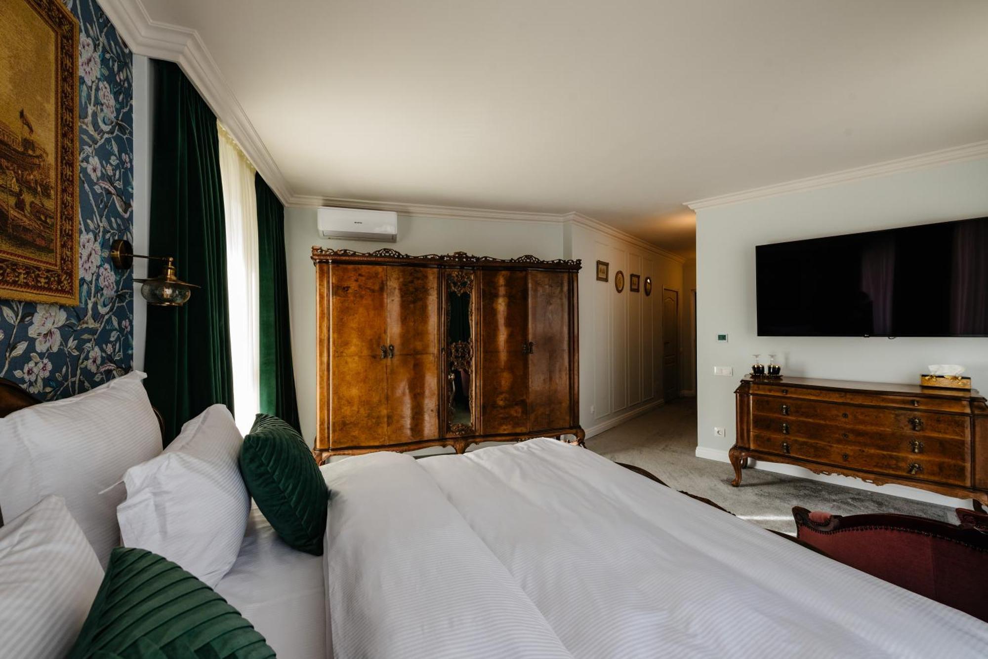 Ateneea Luxury Rooms Cluj-Napoca Esterno foto