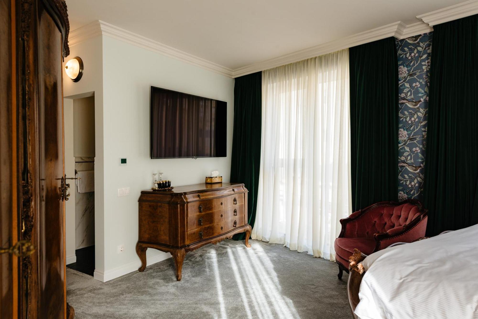 Ateneea Luxury Rooms Cluj-Napoca Esterno foto
