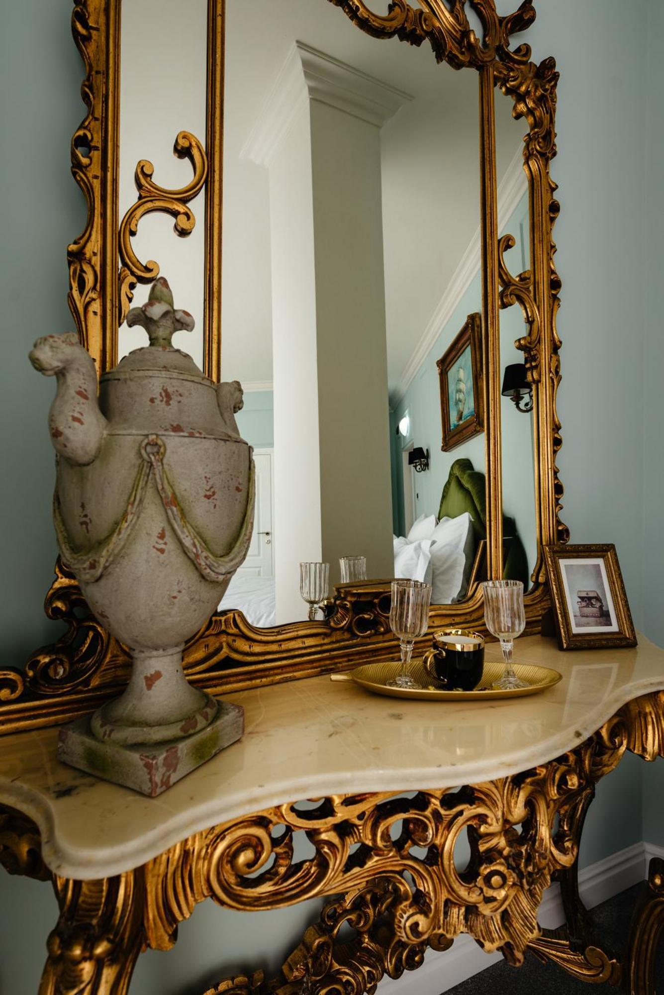 Ateneea Luxury Rooms Cluj-Napoca Esterno foto